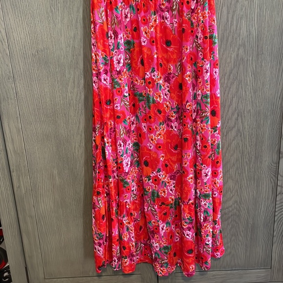 NWT ♥️🌺Luscana 🌺♥️ Carmen Style Print Maxi Dress - Picture 7 of 7
